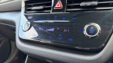 Hyundai IONIQ 1.6 GDi Hybrid Premium 5dr DCT Hybrid Hatchback